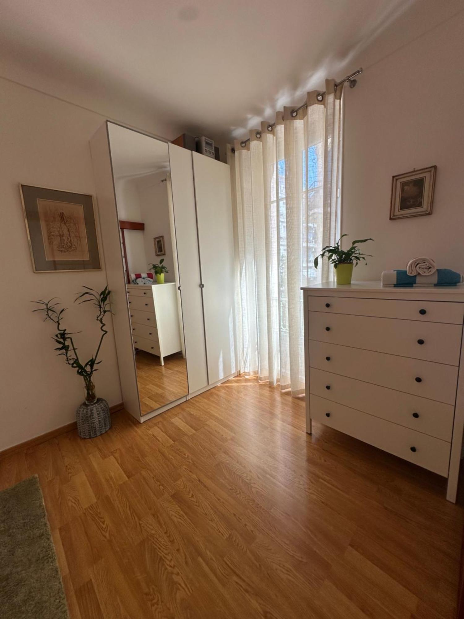 Carre D'or, Centre A Apartment