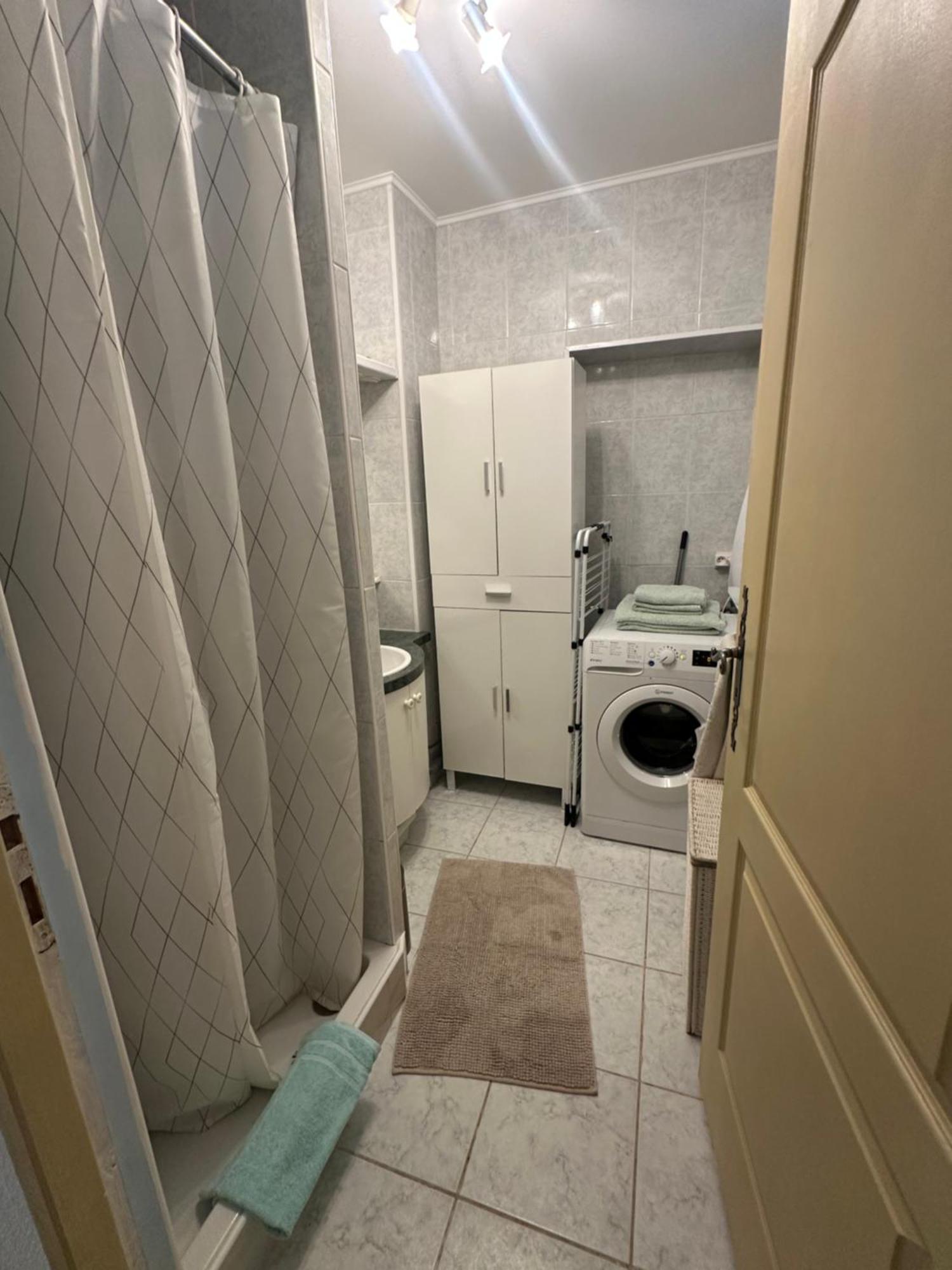 Carre D'or, Centre A Apartment *